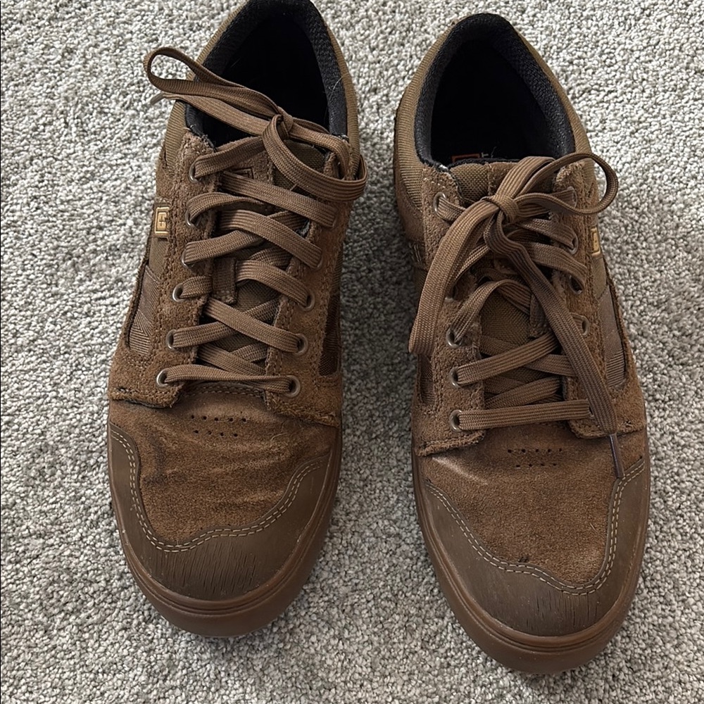 one 5 one Men's Brown Sneakers